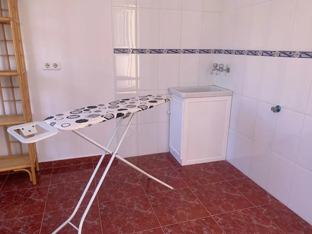 Nerjamedina Villa España
